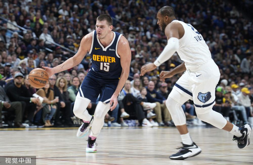 与市场之间 与市场之间