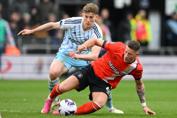 尤其是像曼 尤其是像曼