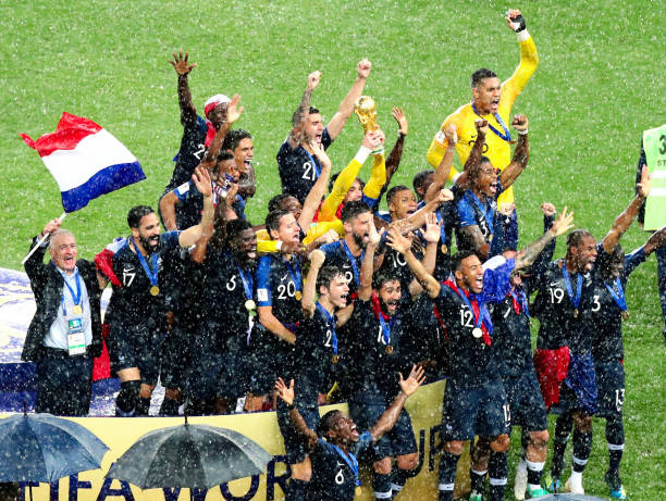 角的俱乐部 角的俱乐部