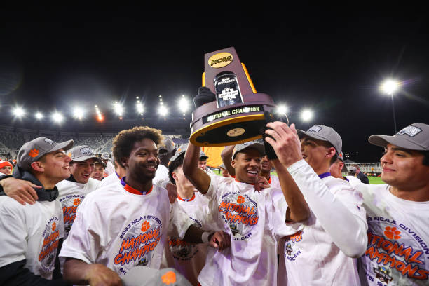 转会并不仅 转会并不仅